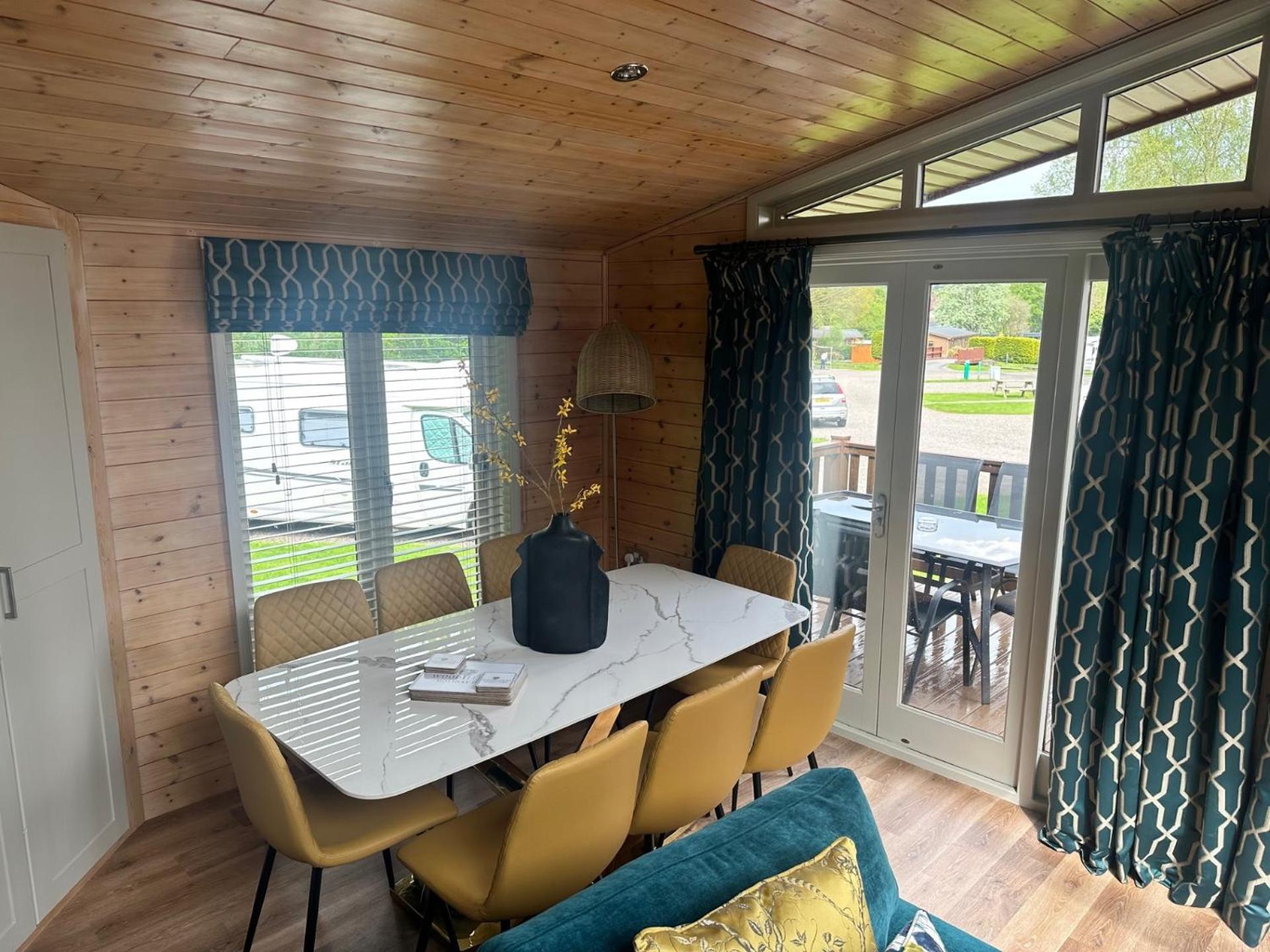 Lomond Woods Holiday Park Баллох Екстер'єр фото